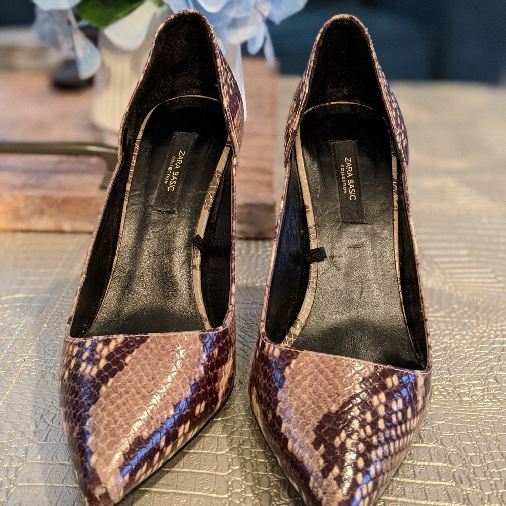 Snakeskin Zara Pumps - Picture 3 of 4